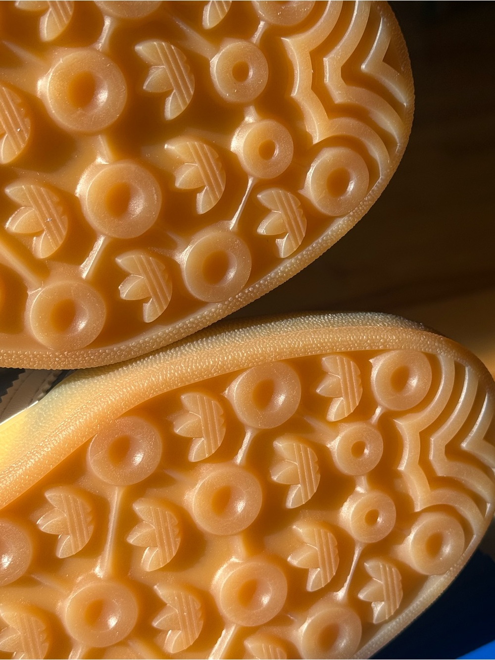 Adidas Gazelle Indoor W Women 7 Blue Metallic Gum Sole Sneakers JS1407 BNWT - Picture 10 of 10